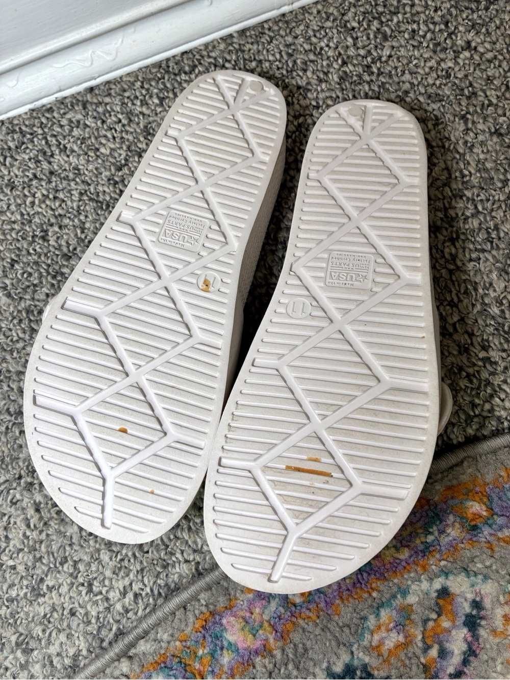 Women’s size 11 like new sandals bundle - 3 pair - Picture 8 of 10